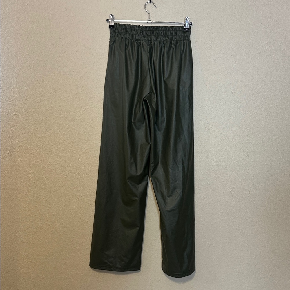 OFFLINE by Aerie Real Luxe Wide‎ Leg Faux Leather Pants Olive Green Size XS - Picture 5 of 6